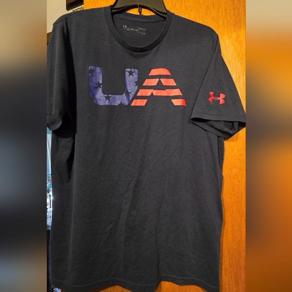 Under Armour Other - HOST PICK! 🎉🎊Under Armour Navy Tee with Red & Blue Logo SzL